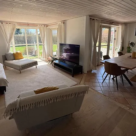 Family Villa, Perfect Legoland & Lego House Getaway Villa Billund